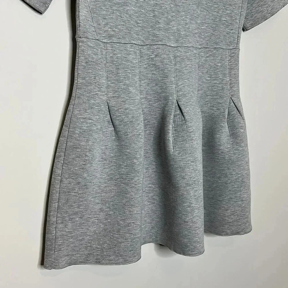 GAP Scuba Fit & Flare dress - Picture 4 of 13